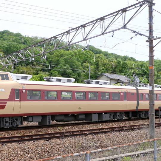 国鉄特急色 (こくてつとっきゅうしょく)とは【ピクシブ百科事典】